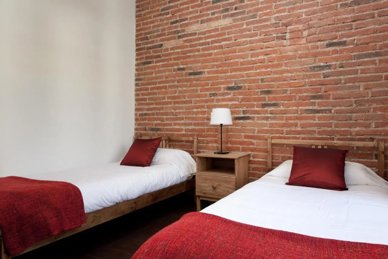 Comfortable Family Apartment With Balcony Barcelona Spain