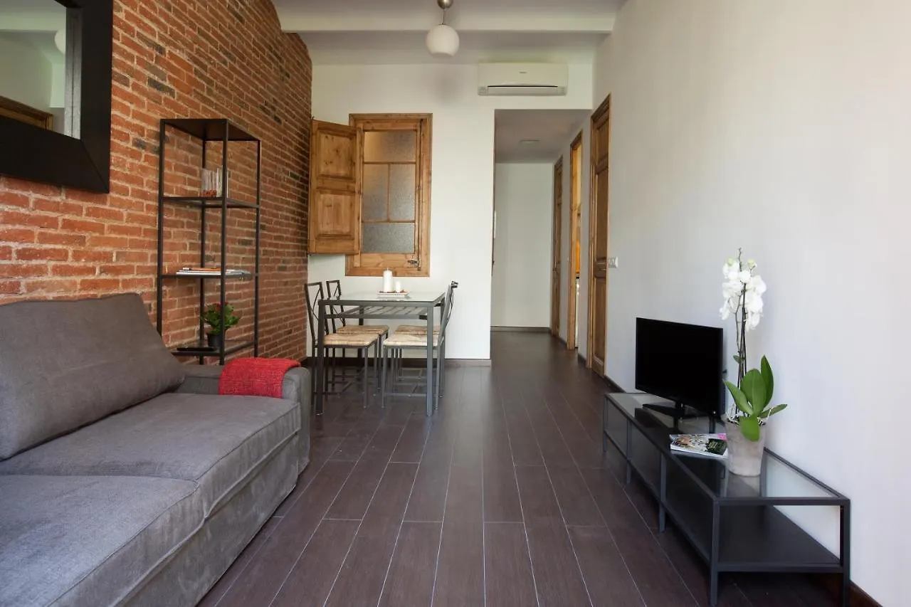 Comfortable Family Apartment With Balcony Barcelona
